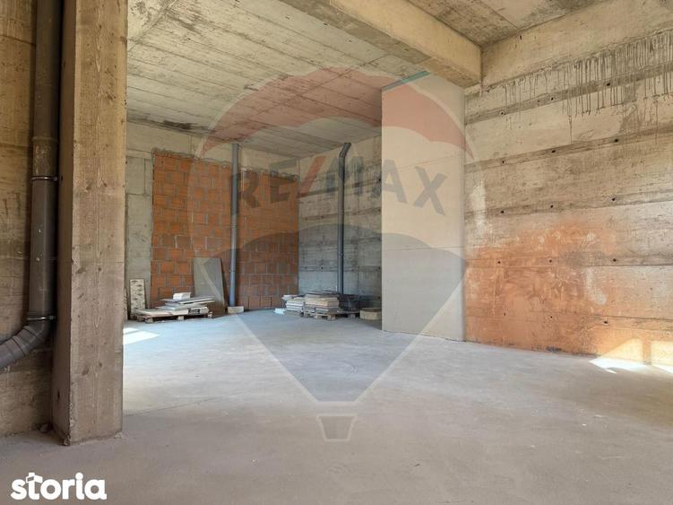 Spațiu comercial, de 133.4 mp, în Ghencea