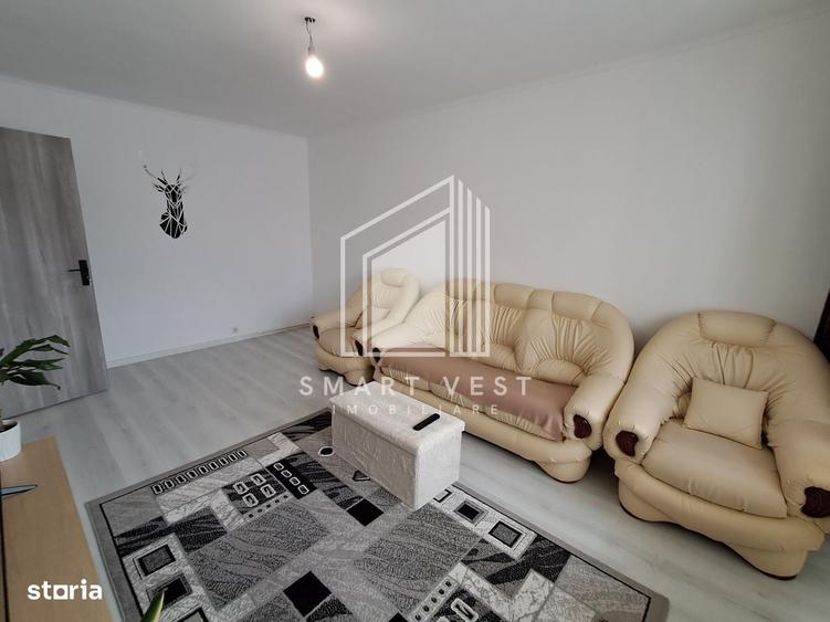 Apartament cu 3 camere semidecomandat în Micro 17