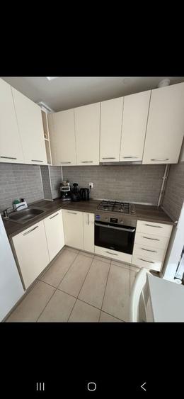 Apartament cu 2 camere decomandat în Ștefăneștii de Jos