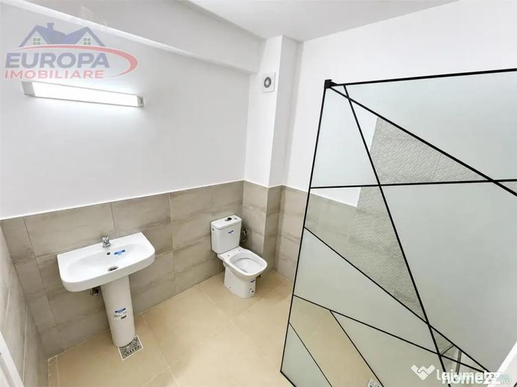 Apartament cu 2 camere semidecomandat în Babadag