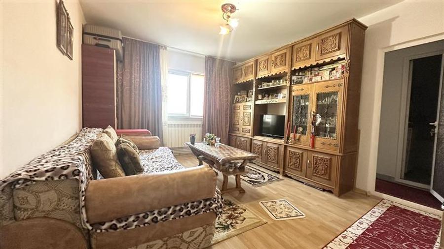 Apartament 2 camere, etaj intermediar, Navodari - 13
