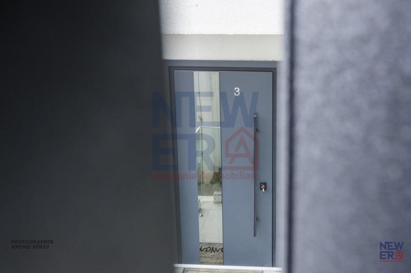 Apartament cu 3 camere semidecomandat, mobilat în Herăstrău