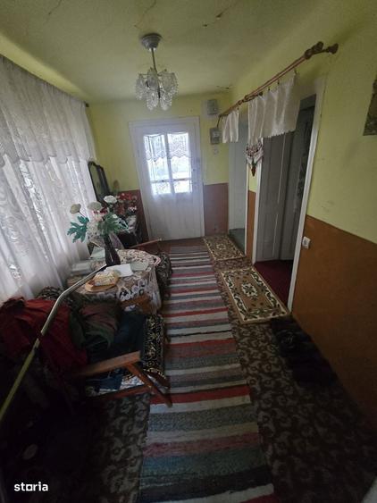 Casă cu 2 camere în Crăești
