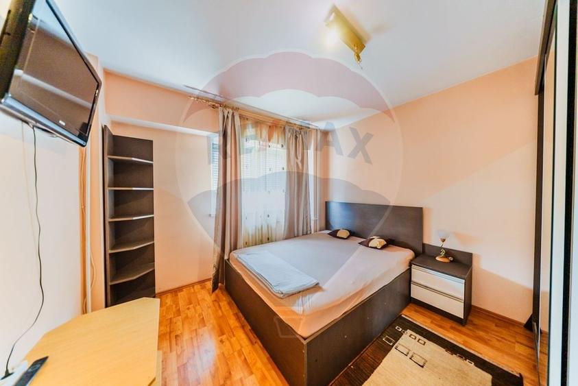 Apartament cu 2 camere semidecomandat, mobilat în P-ța Spitalului