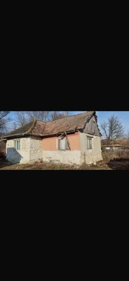 Casă individuală cu 2 camere cu Canalizare în Făureni