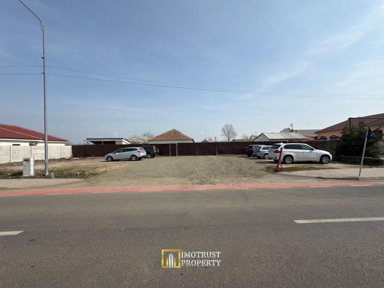 Inchiriez Hala + Platfoma Betonata, Atrad - 1