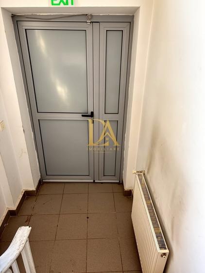 Spațiu comercial, de 119.55999755859 mp, în Libertății