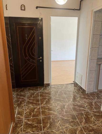 Apartament cu 2 camere decomandat în Inel I