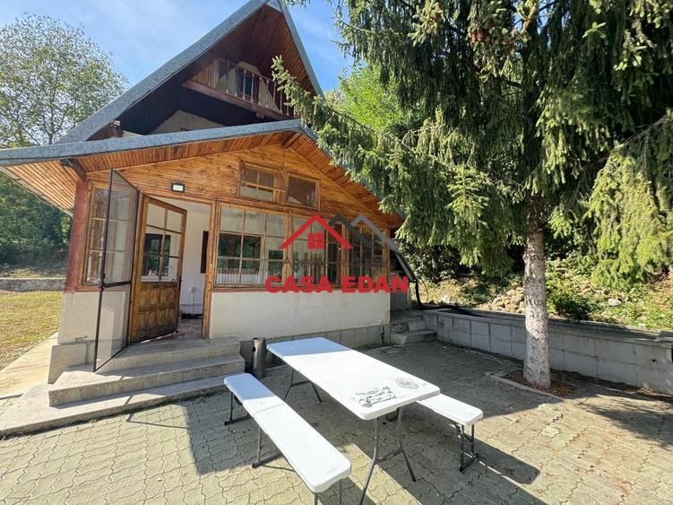 Casă individuală cu 4 camere cu Teren 800 Mp în Breaza