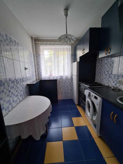 Apartament cu 2 camere decomandat în Dristor