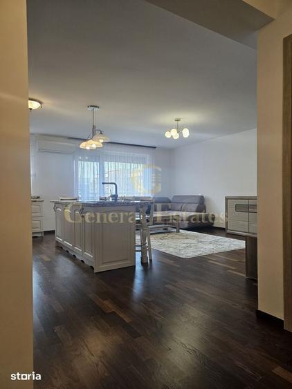 Apartament cu 3 camere în Tractorul