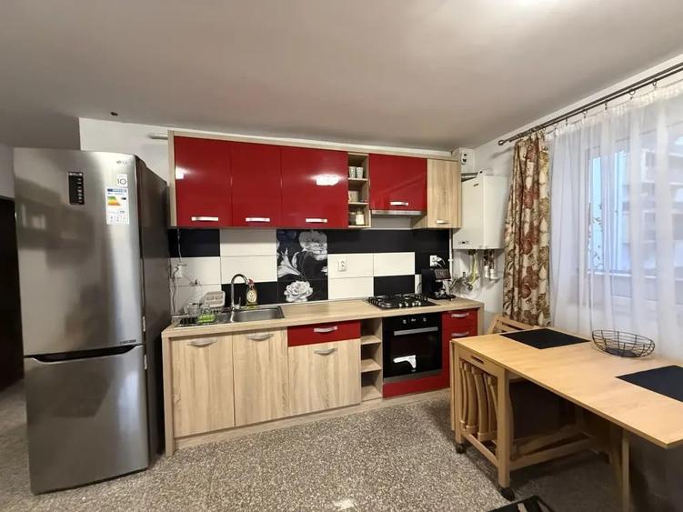 Apartament cu 2 camere nedecomandat în Florești