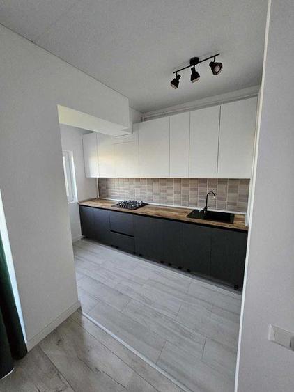 Apartament cu 2 camere semidecomandat, mobilat în Tătărași