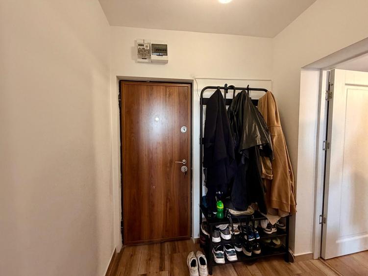 Apartament cu 2 camere semidecomandat în Câmpia Libertății