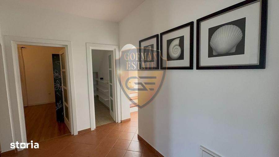 Casă cu 5 camere cu Teren 700 Mp în Nord