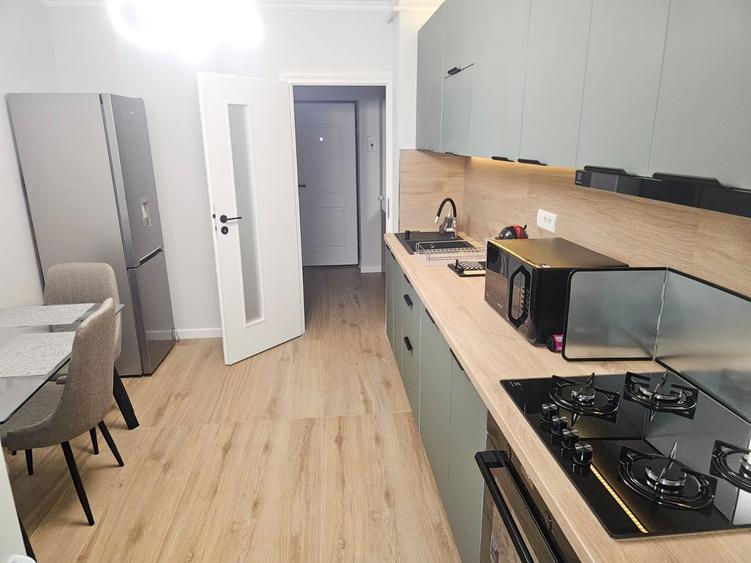 Apartament cu 2 camere decomandat, mobilat în Stadion