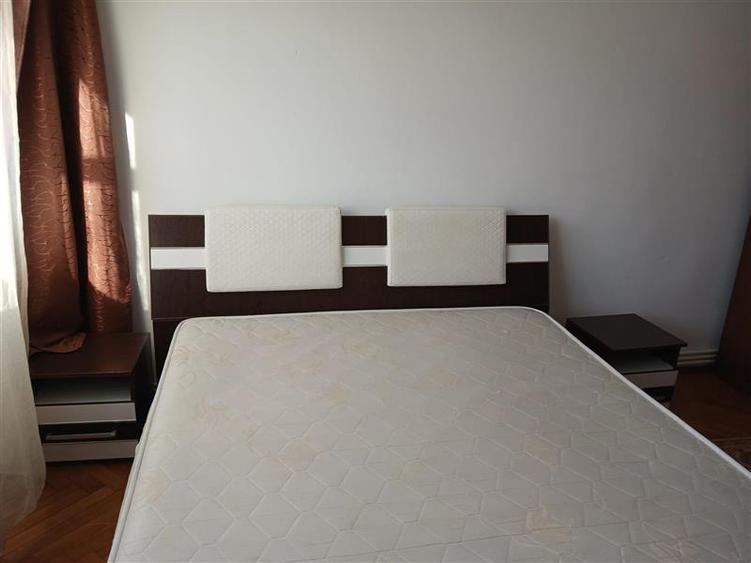 Apartament cu 2 camere decomandat, mobilat în Podu Roș