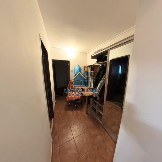 Apartament cu 2 camere decomandat în Mureșeni