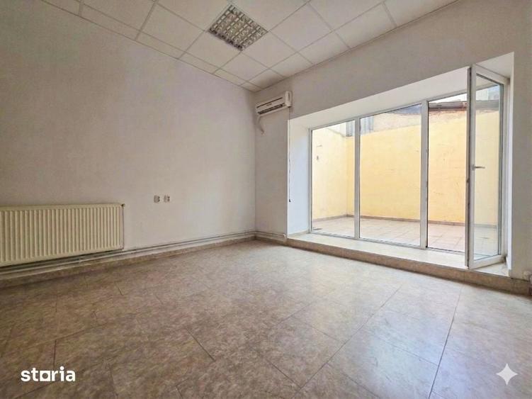 Casă cu Teren 277.35 Mp în Tomis Mall