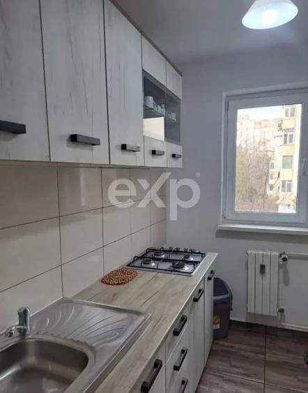 Apartament cu 2 camere decomandat în Tomis Nord