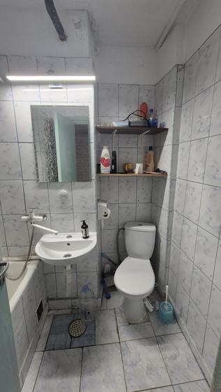Apartament cu 2 camere nedecomandat, mobilat în Inel II