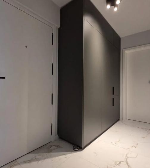 Apartament cu 2 camere decomandat, mobilat în Berceni