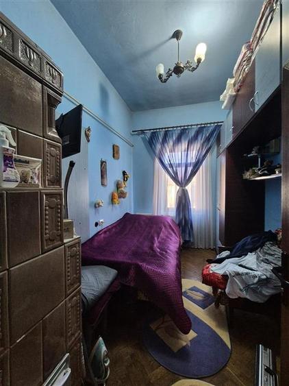 Casă individuală cu 5 camere cu Canalizare în Nord-Est