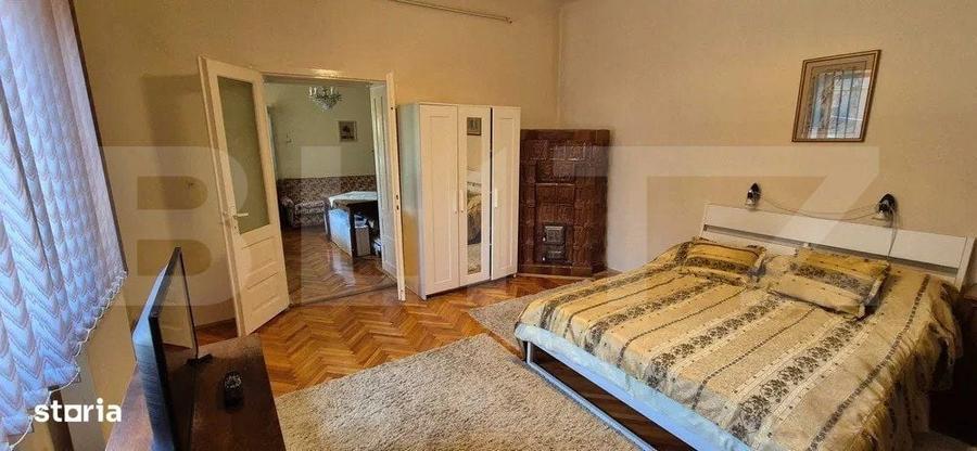 Casă cu 2 camere nedecomandat cu Teren 100 Mp în Central