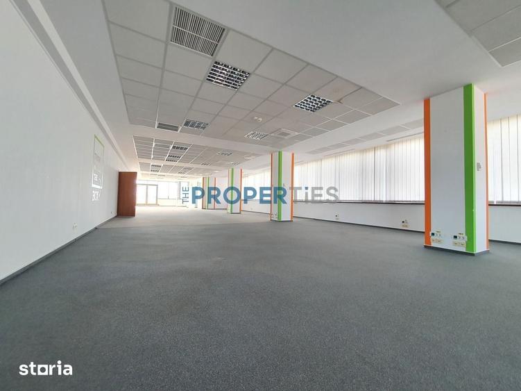 Spațiu comercial, de 174 mp, în Militari
