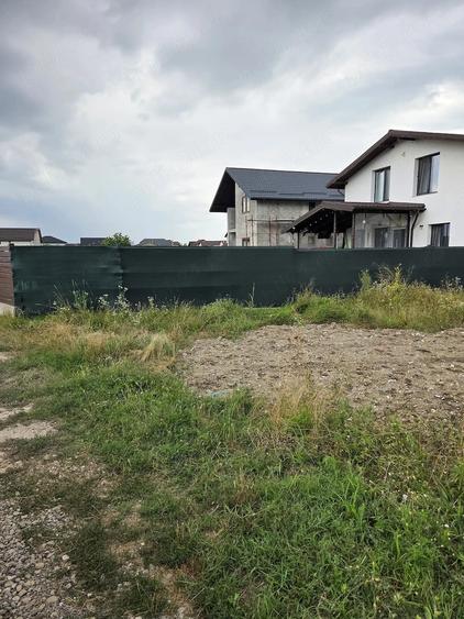 Teren de 920 mp, în Strejnicu