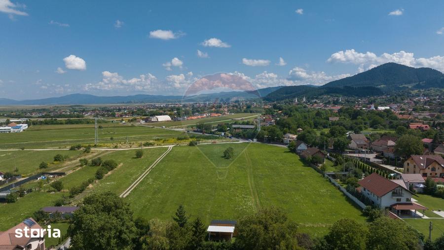 Teren de 547 mp, în Central