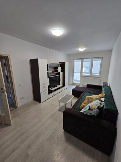 Apartament cu 2 camere decomandat în Exterior Vest