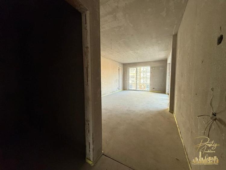 Apartament cu 2 camere decomandat în Cetății