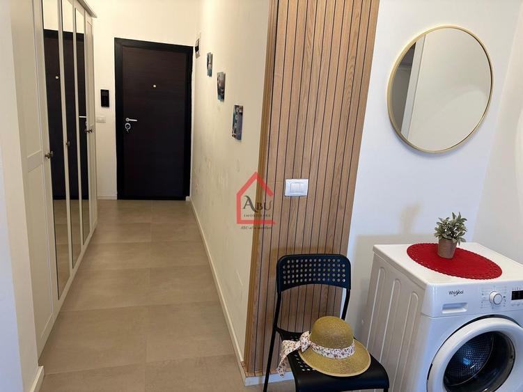 Apartament cu 2 camere semidecomandat, mobilat în Copou