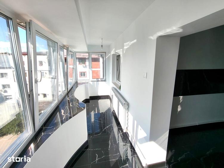 Apartament cu 3 camere decomandat în Holboca