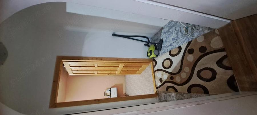 Apartament cu 2 camere nedecomandat în Central