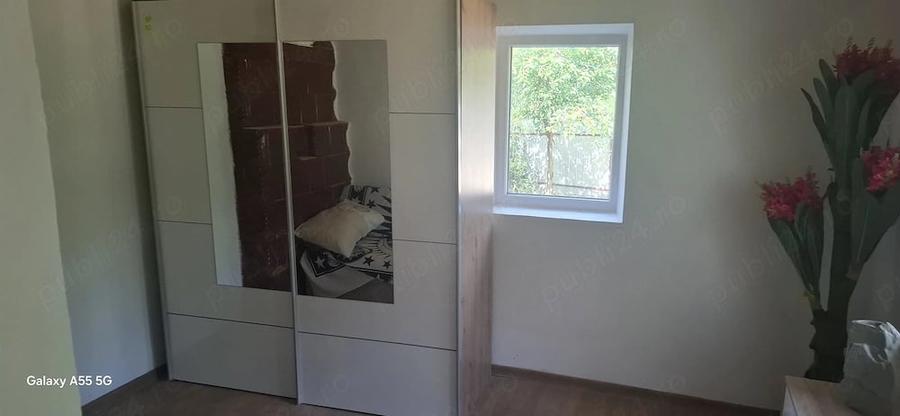 Casă cu 4 camere cu Teren 2500 Mp în Stejaru (Ion Creangă)