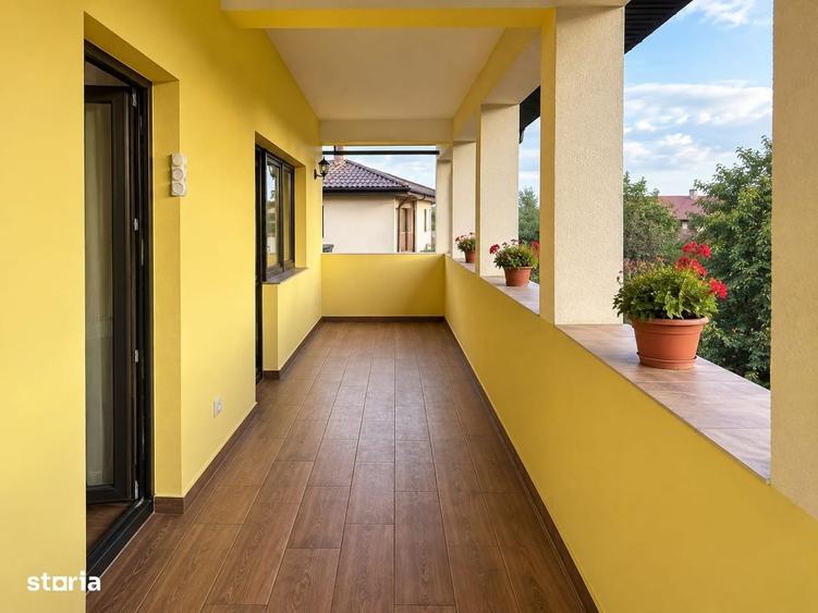 Casă cu 4 camere în Nicolina
