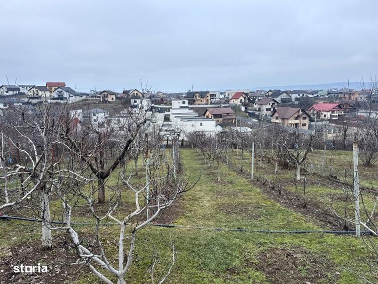 Casă cu 4 camere în Geamăna