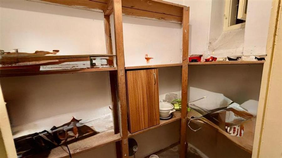 Casă cu 6 camere cu Teren 236 Mp în Copou