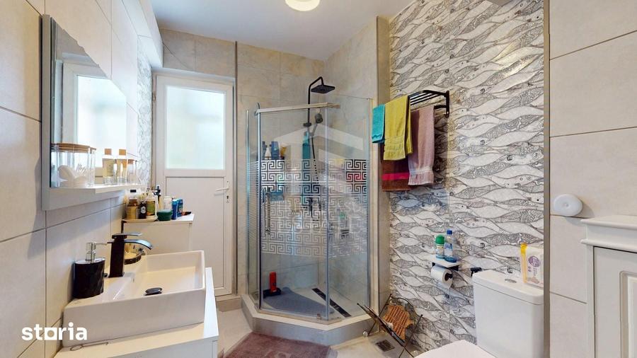 Apartament cu 3 camere decomandat în Centrul Civic