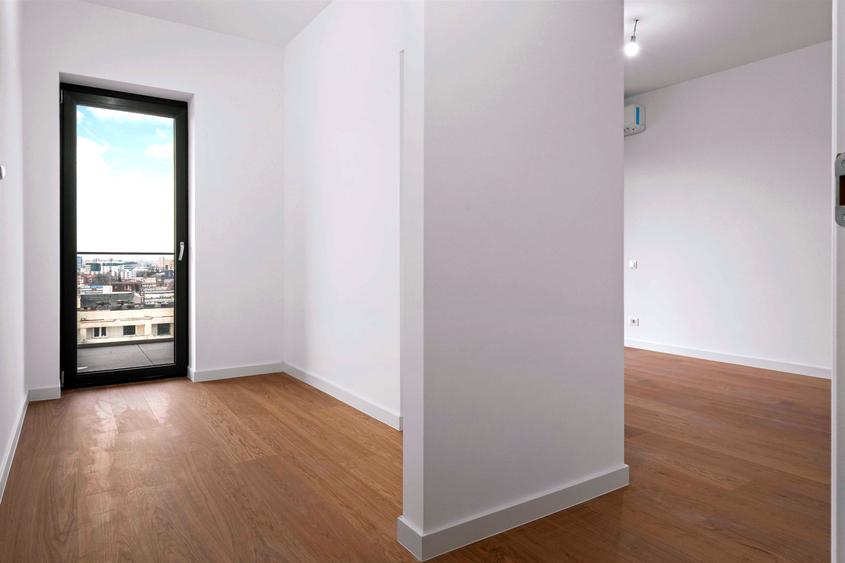 Apartament cu 4 camere decomandat în 13 Septembrie