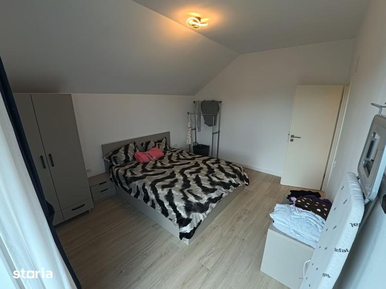 Casă cu 4 camere cu Teren 450 Mp în Central