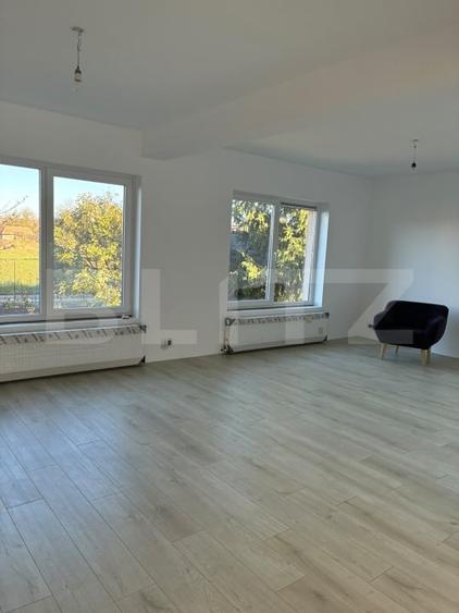 Casă individuală cu 4 camere cu Teren 600 Mp în Sud