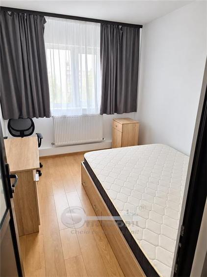 Apartament cu 3 camere semidecomandat în Zimbru