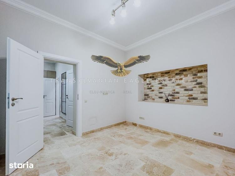 Spațiu comercial, de 50 mp, în Central