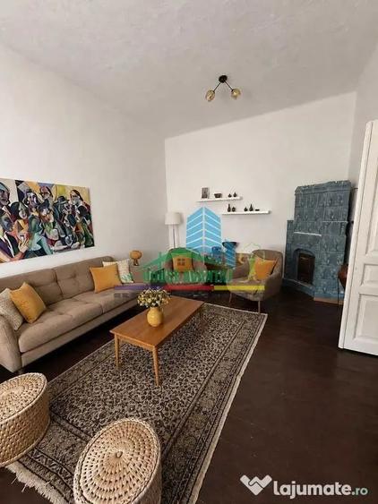 Casă cu 6 camere cu Teren 1657 Mp în Voetin