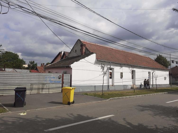 Inchiriez o casa cu trei apartamente -SAD-uri, in Timisoara, zona Mehala, foarte aproape de Piata Avram Iancu - 9