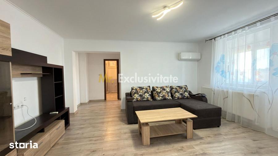 Apartament cu 3 camere semidecomandat în Central