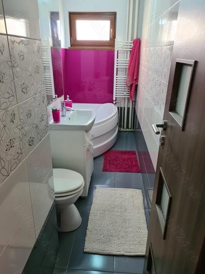 Garsonieră decomandată în Complex Studențesc